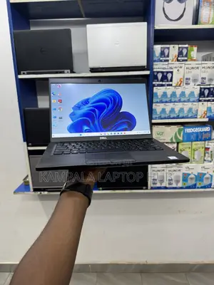 Laptop Dell Latitude 7390 16GB Intel Core i5 SSD 256GB