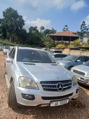 Mercedes-Benz M Class 2011 Silver