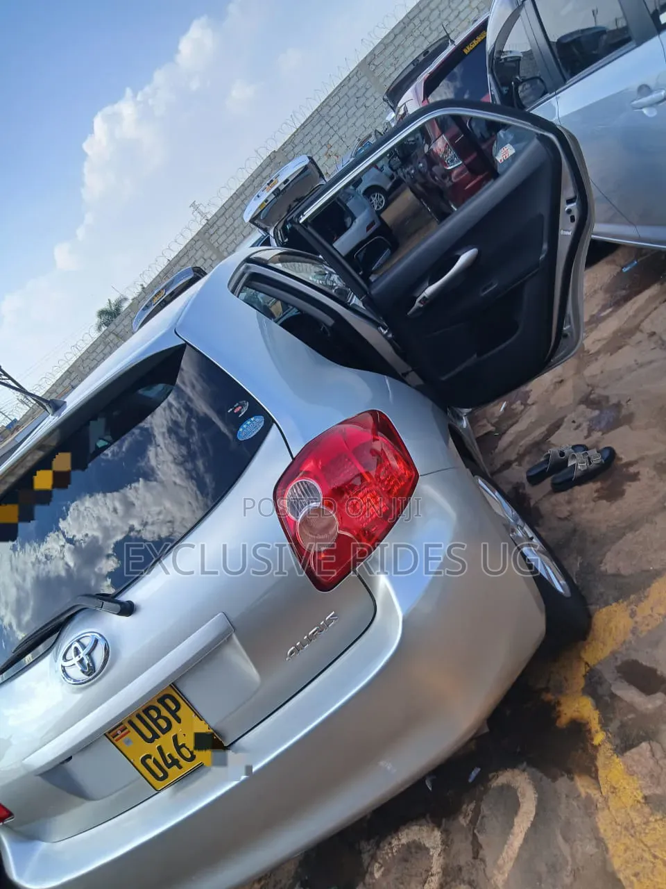 Toyota Auris 2010 Silver