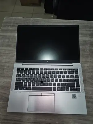 Laptop HP EliteBook 840 G8 8GB Intel Core i7 SSD 256GB