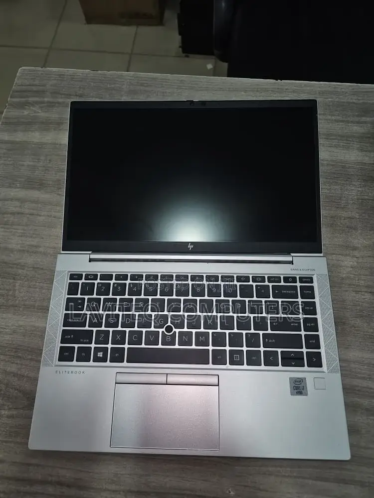 Laptop HP EliteBook 840 G8 8GB Intel Core i7 SSD 256GB