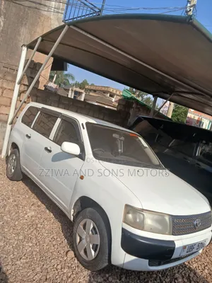 Toyota Probox 2010 White