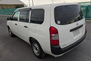 Toyota Probox 1.5 DX Comfort 2WD 2018 Pearl