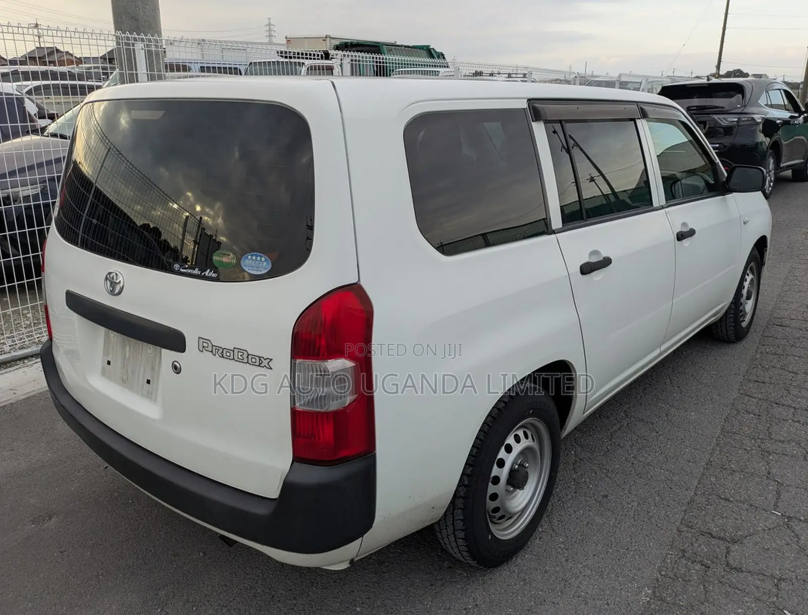Toyota Probox 1.5 DX Comfort 2WD 2018 Pearl