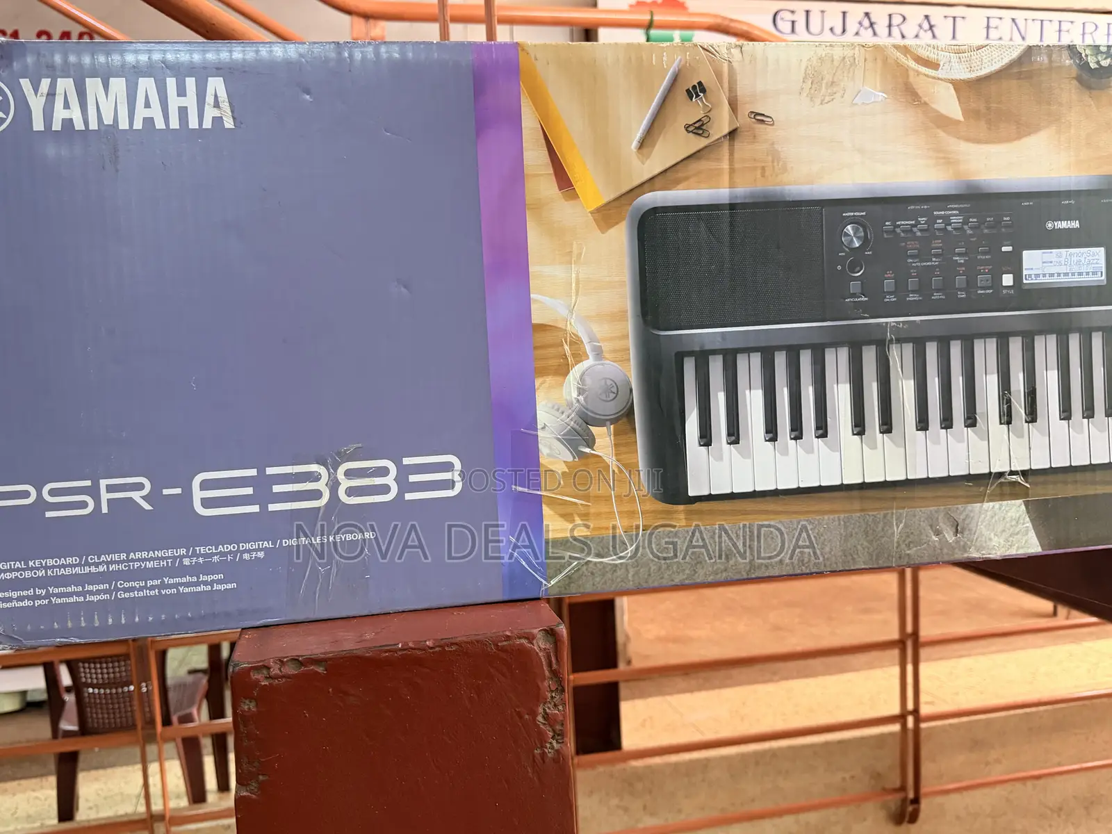 Yamaha PSR-E383, 61-Key Portable Digital Home Piano Keyboard