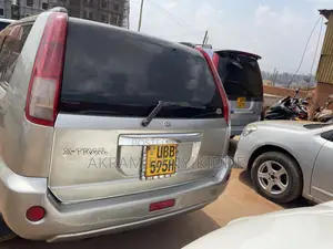 Nissan X-Trail 2005 Gold