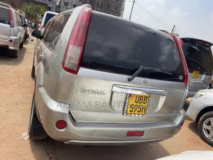 Nissan X-Trail 2005 Gold