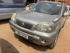 Nissan X-Trail 2005 Gold