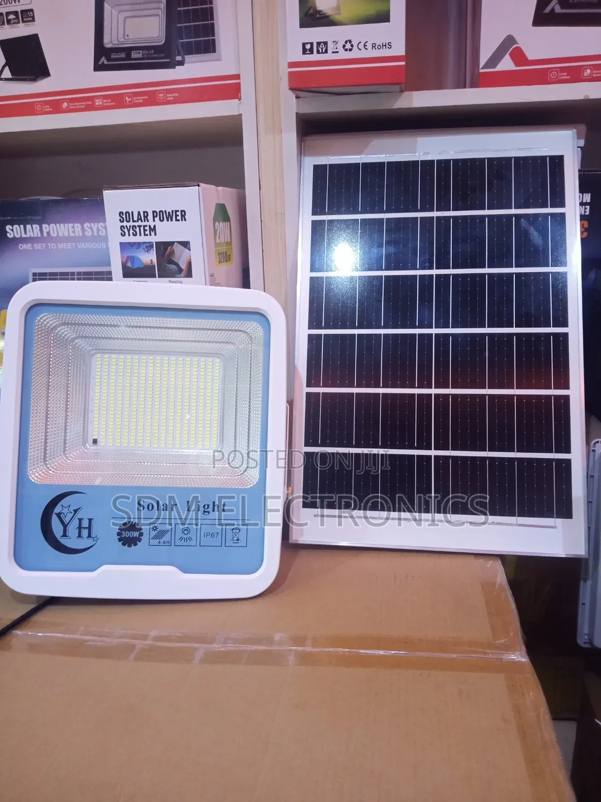 300w Automatic Solar Floodlight