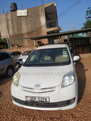 Toyota Passo Sette 2008 White