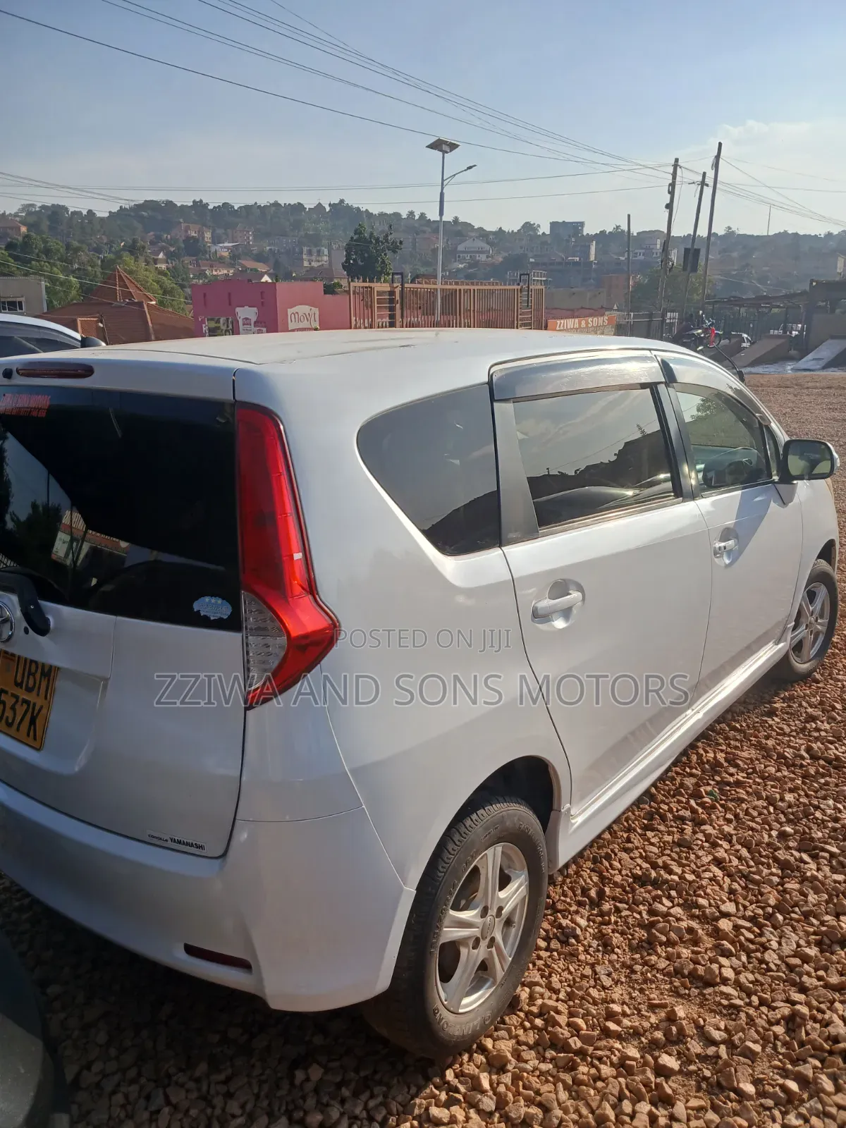 Toyota Passo Sette 2008 White