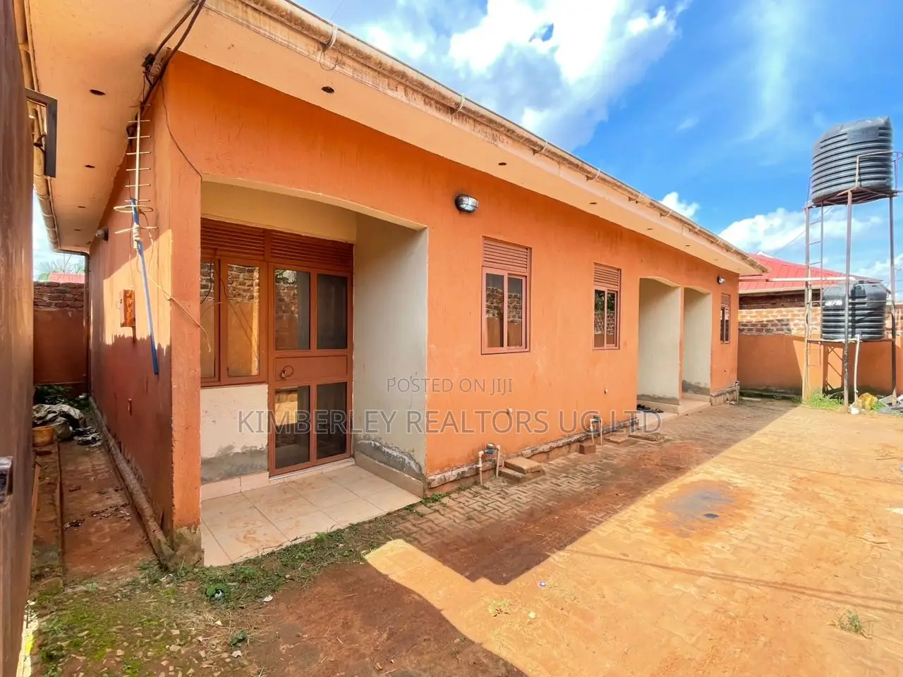 3bdrm Duplex in Division A for sale