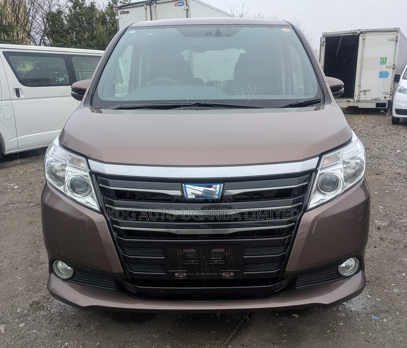 Toyota Noah 1.8 FWD Hybrid (7 seater) 2014 Burgundy