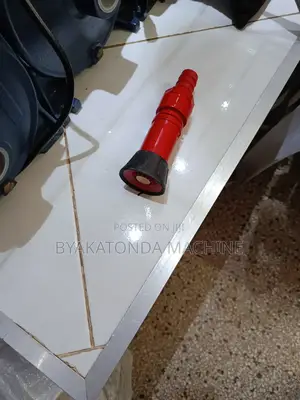 Hand Irrigation Nozzle 1"