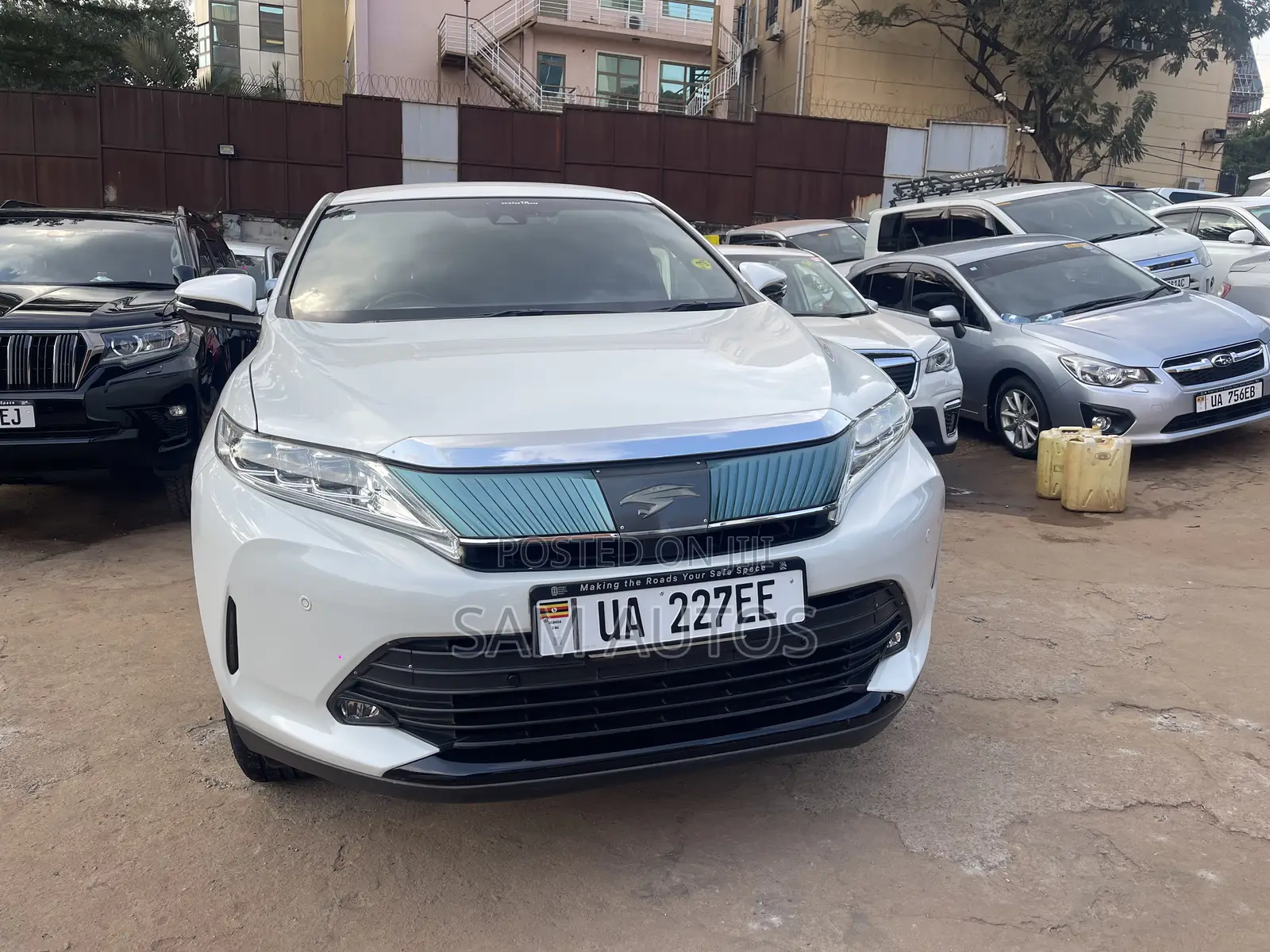 Toyota Harrier 2018 White