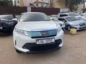 Toyota Harrier 2018 White