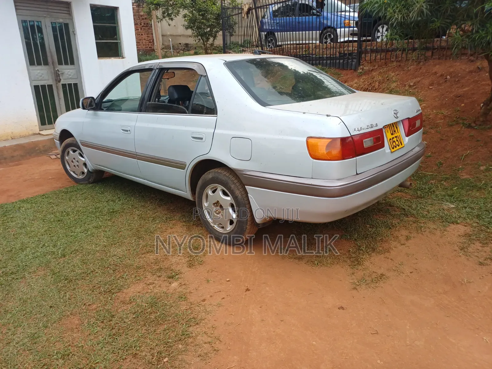 Toyota Premio 2001 Silver