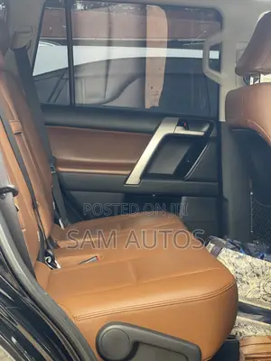 Toyota Land Cruiser Prado 2021 Black