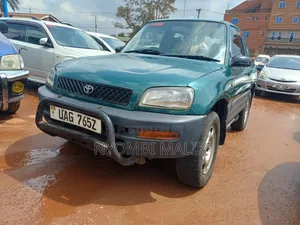 Toyota RAV4 1997 Green