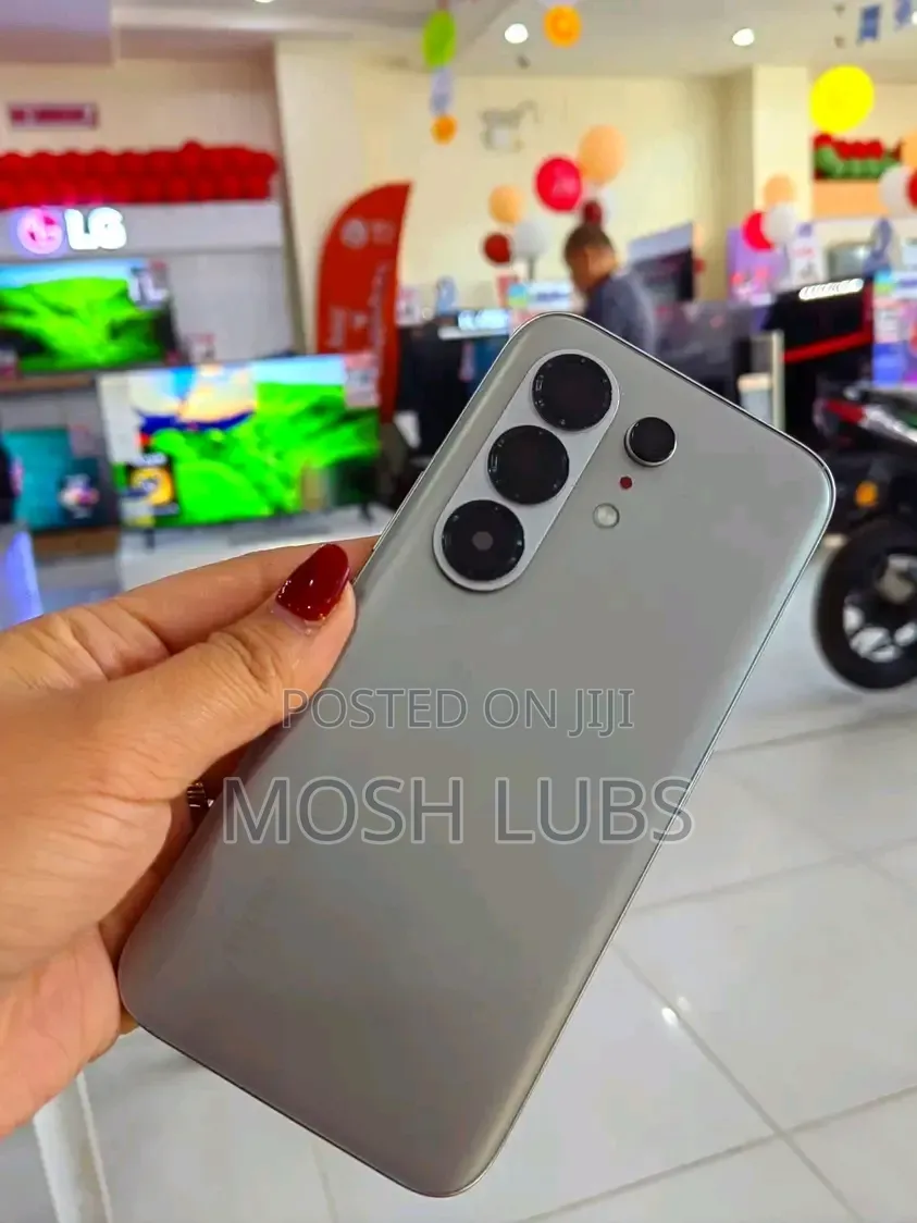 New Tecno Camon 50 Ultra 256 GB Gray