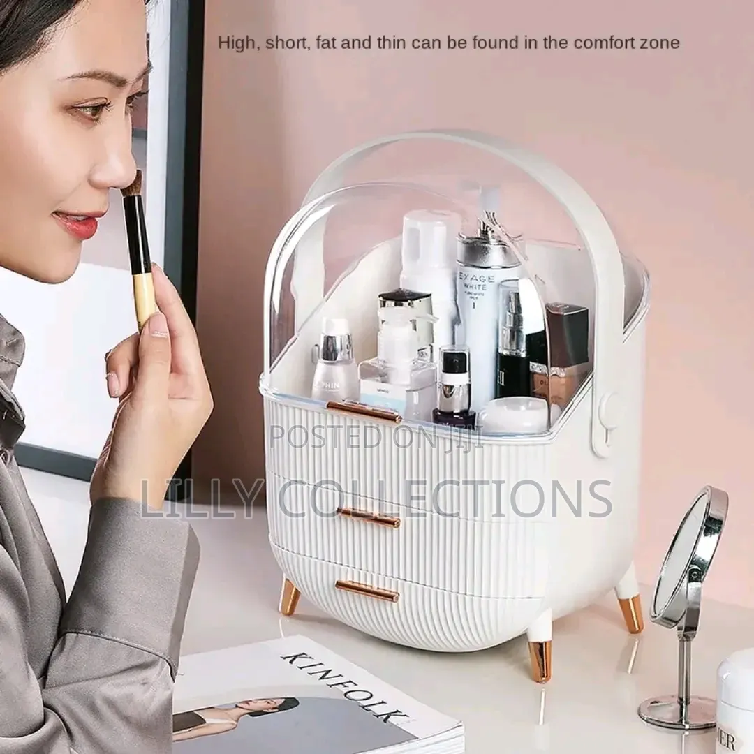 Luxurious Large Make Up Storage