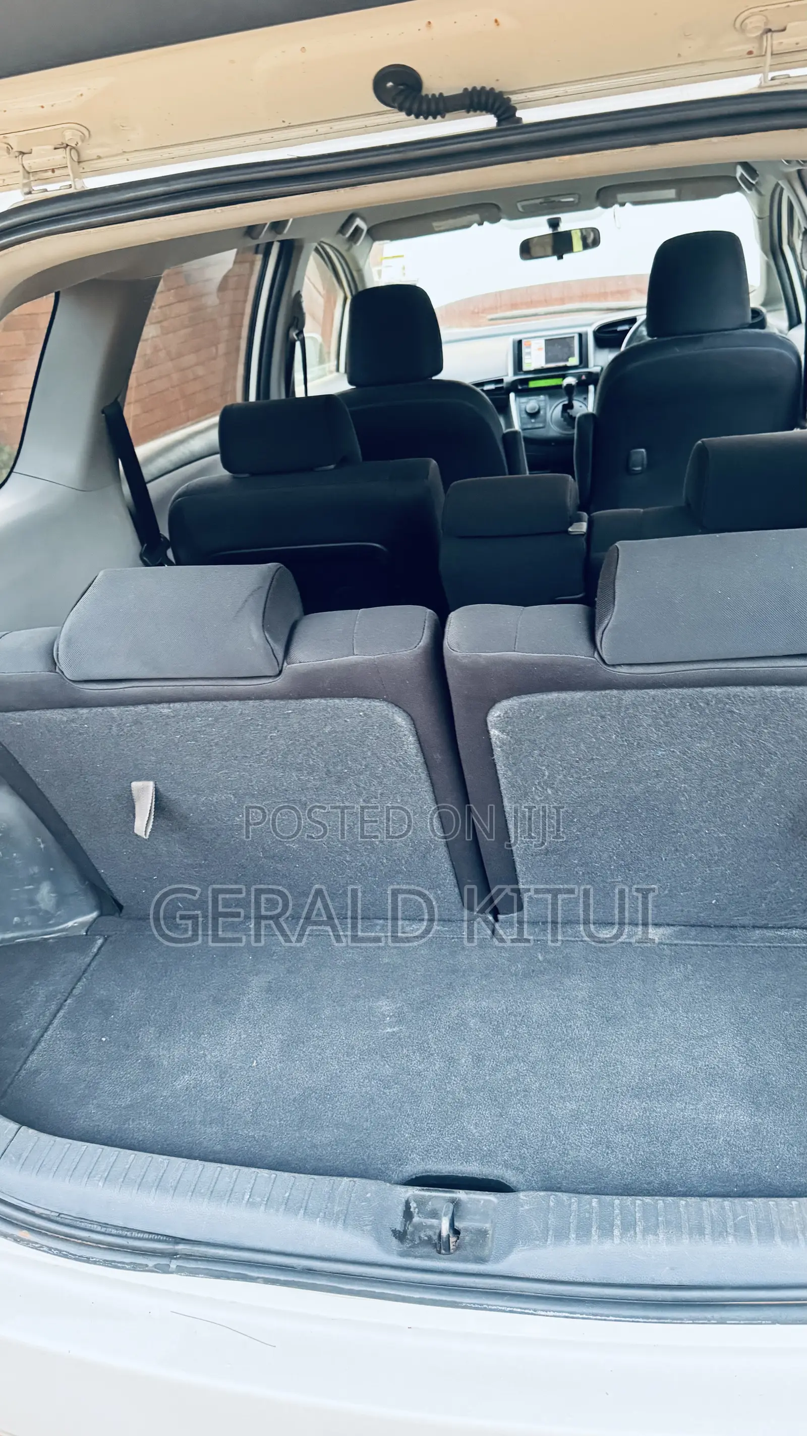 Toyota Wish 2011 White