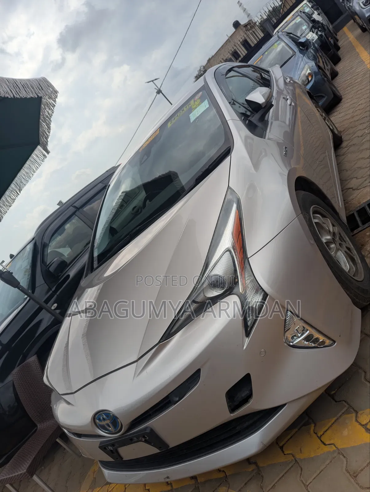 Toyota Prius 2017 White