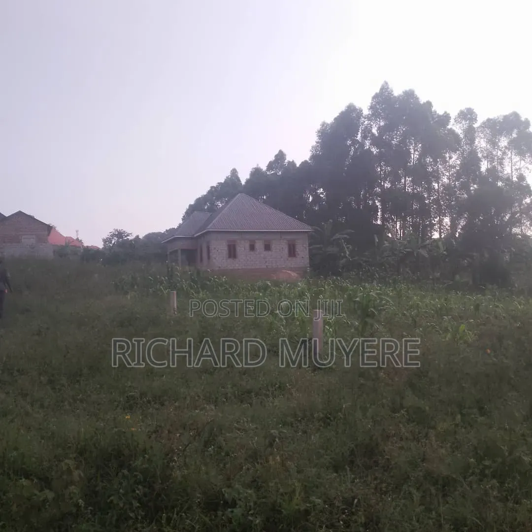 Plot for Sale at 25m Ugx in Kasangati Kitti
