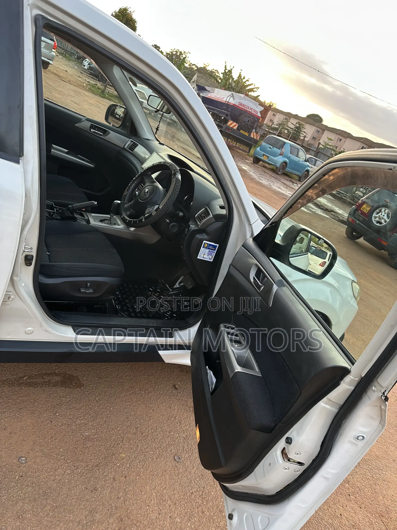 Subaru Forester 2010 White
