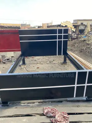 5x6 Executive Board Bed (White Striped)-Workshop Price