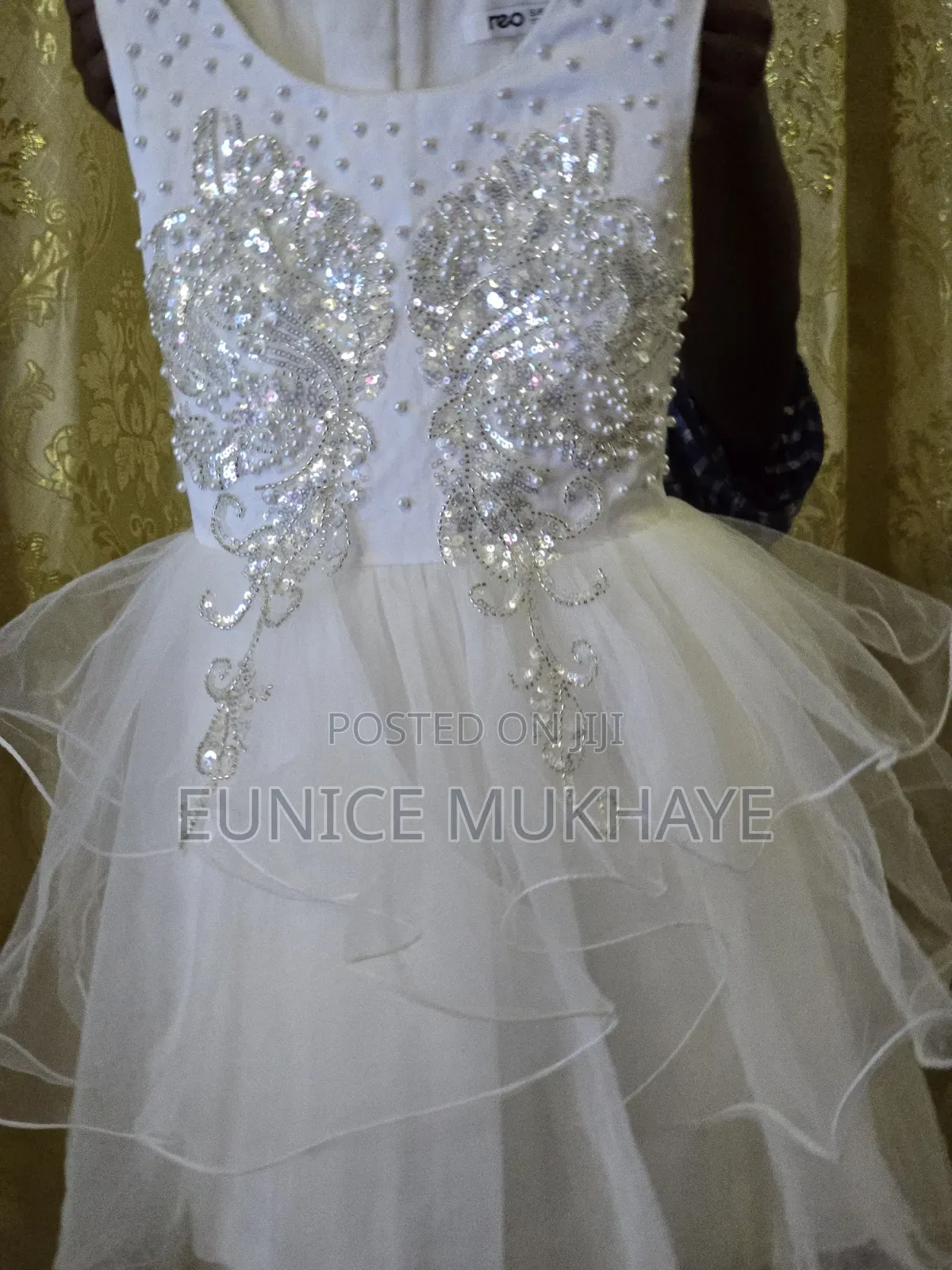 A 4 to 5 Years Party Dress