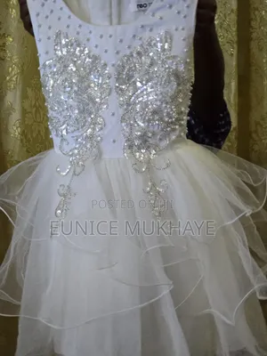 A 4 to 5 Years Party Dress