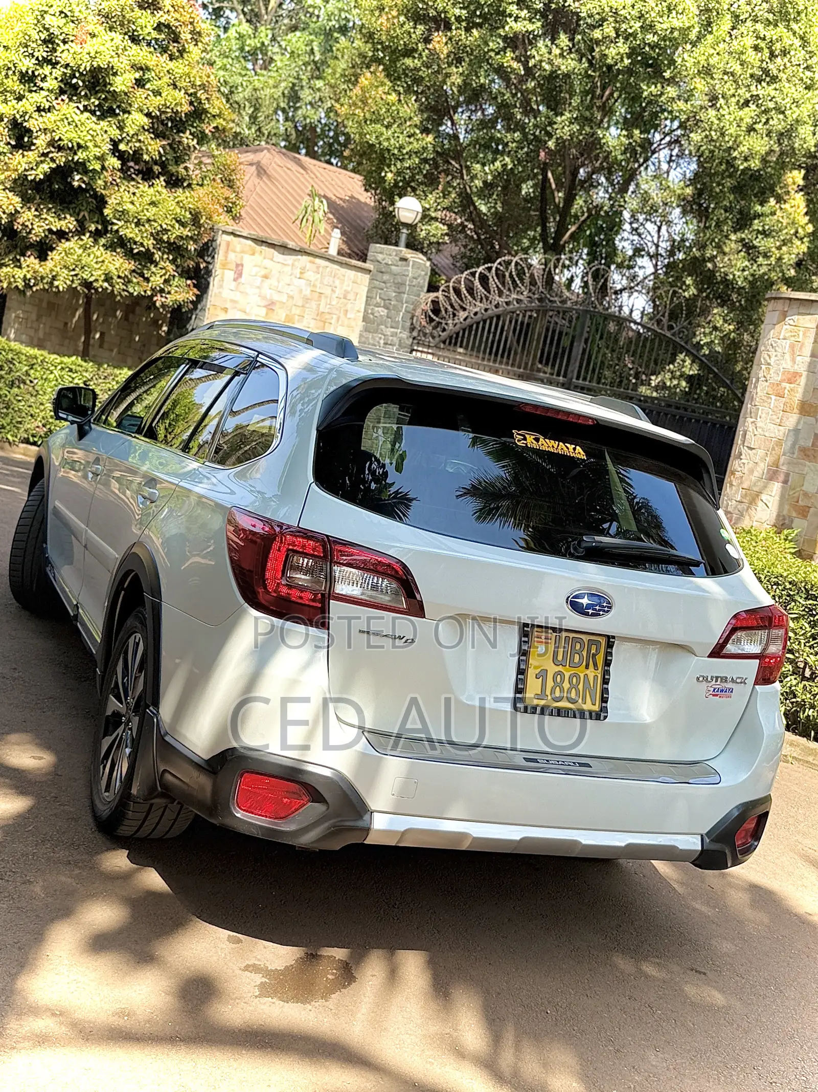 Subaru Outback 2016 White