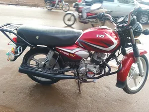 TVS HLX 125 2024 Red