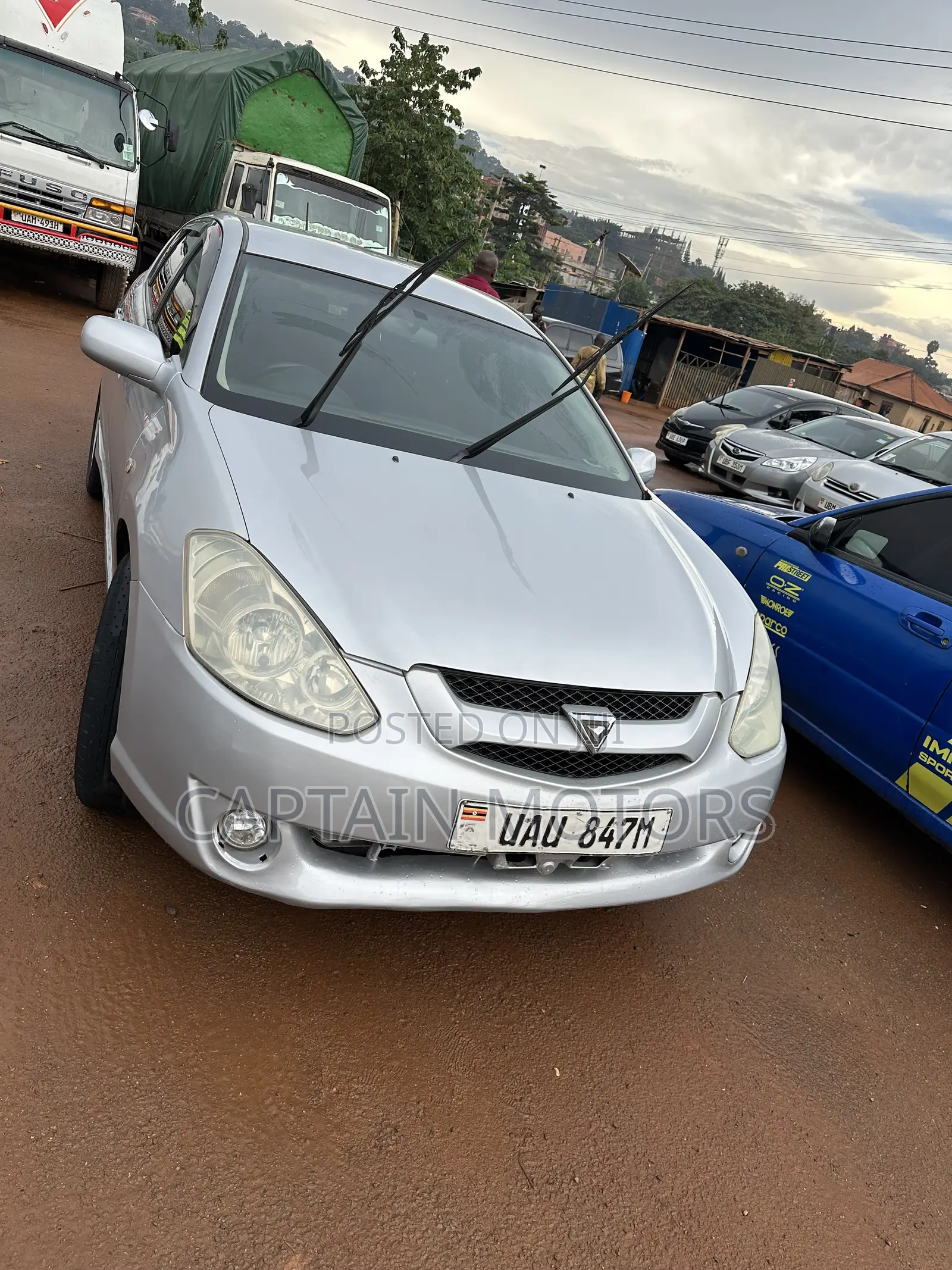 Toyota Caldina 2002 Silver