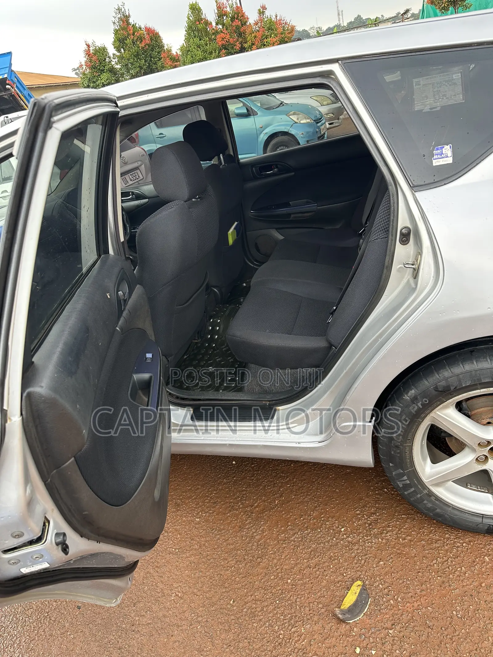 Toyota Caldina 2002 Silver