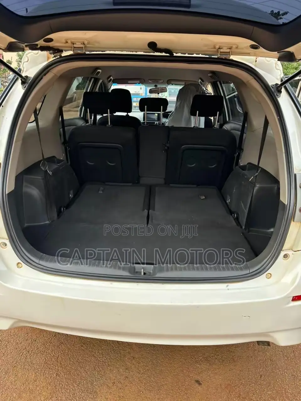 Toyota Wish 2011 White