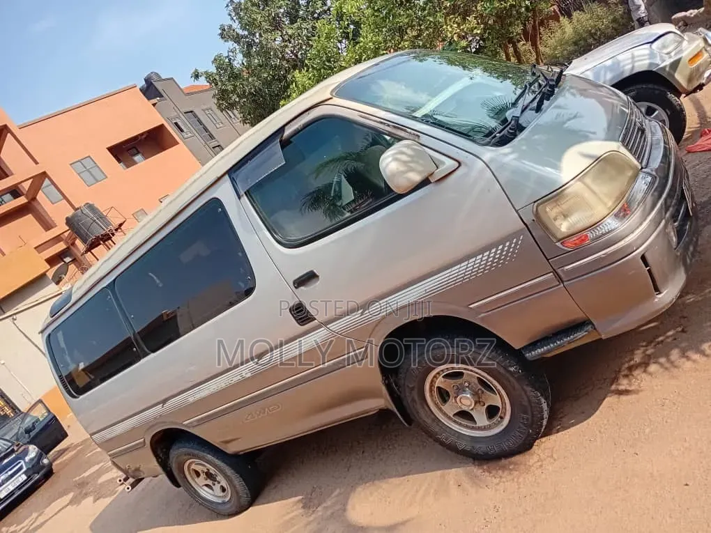 Toyota TownAce 2009 Silver