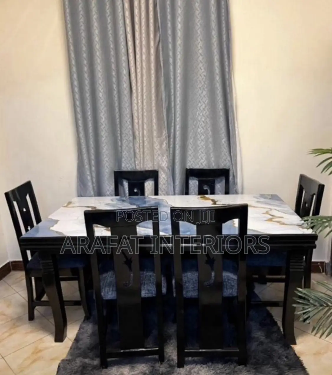 Just Love How This Blue Marble Dining Set