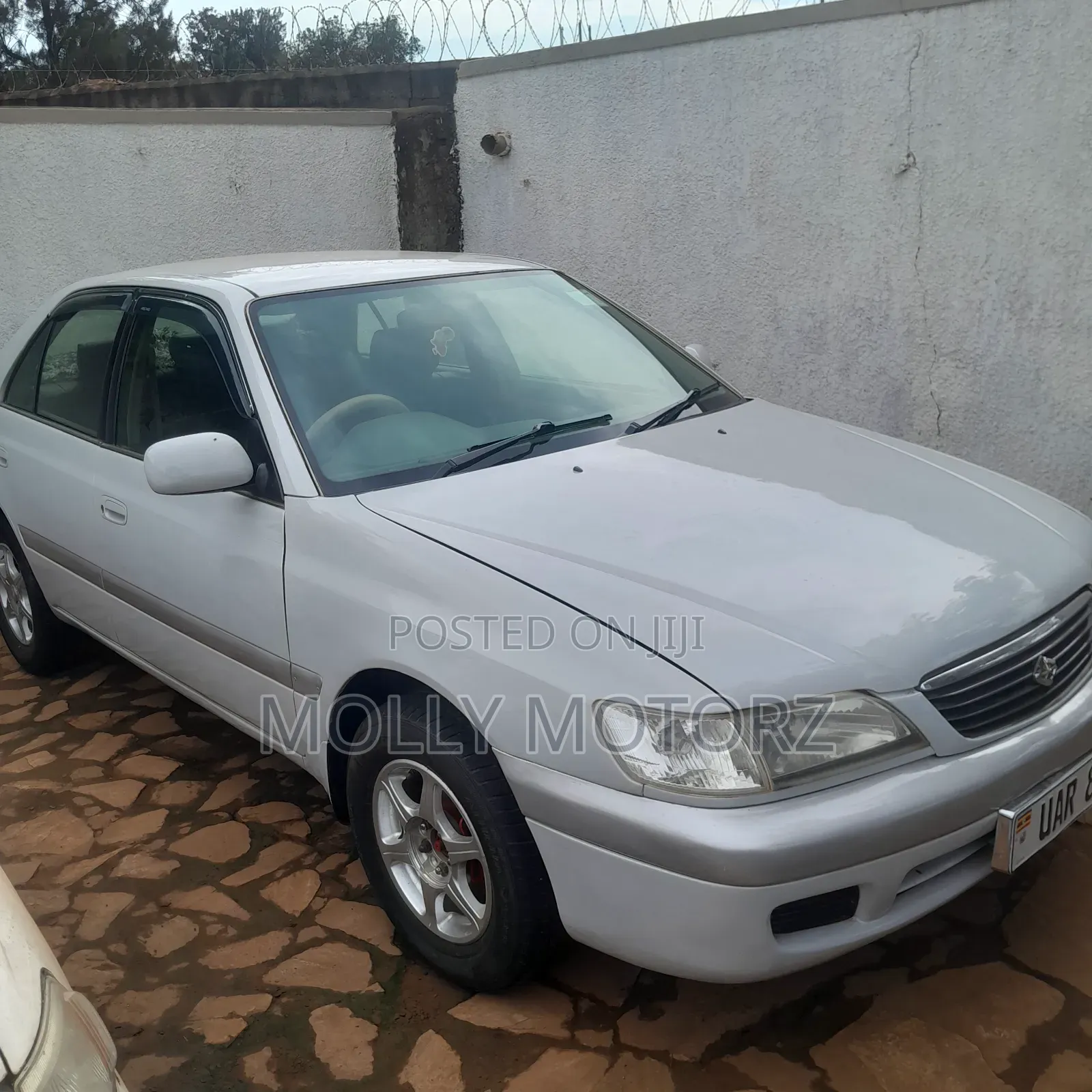Toyota Premio 2009 Silver