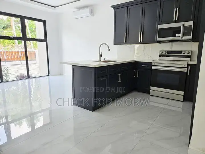 3bdrm Apartment in Bugolobi, Nakawa for rent