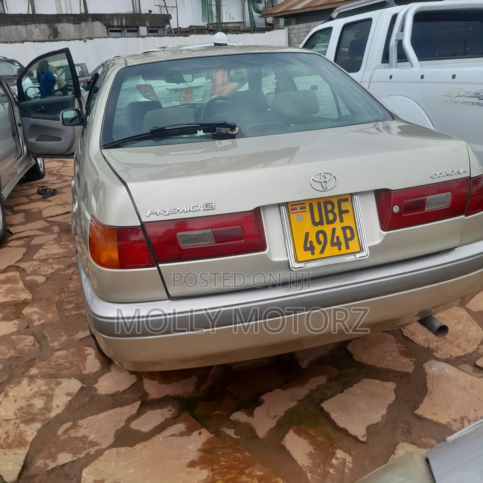 Toyota Corona 2009 Ivory