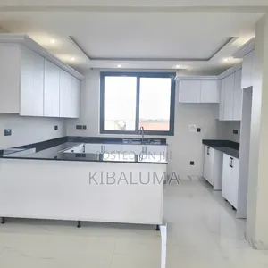 3bdrm Apartment in Munyonyo, Central Division for rent