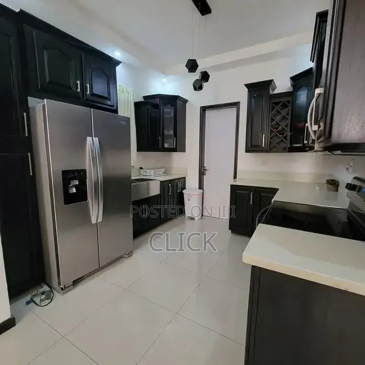 Furnished 3bdrm Apartment in Bukoto, Central Division for rent
