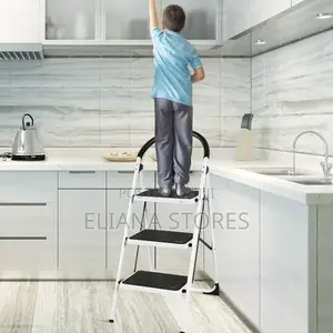 Foldable Stepping Ladder 3 Steps- White