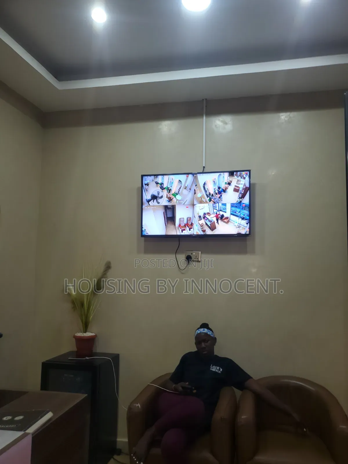Fullyfurnished and Well Stocked Unisex Saloon for Sale on Goodwillwill