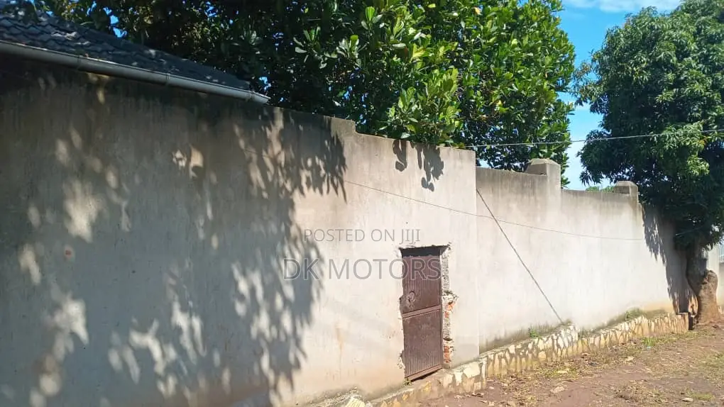 2bdrm House in Busei, Iganga for sale