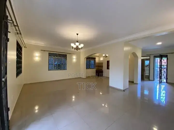 3bdrm Apartment in Bunga, Central Division for rent