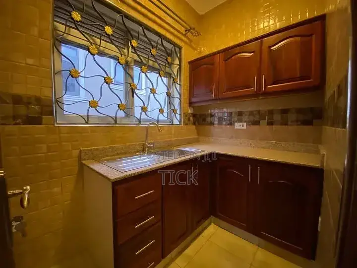 3bdrm Apartment in Bunga, Central Division for rent