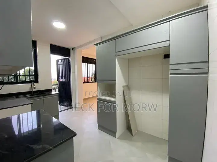 3bdrm Apartment in Munyonyo, Central Division for rent